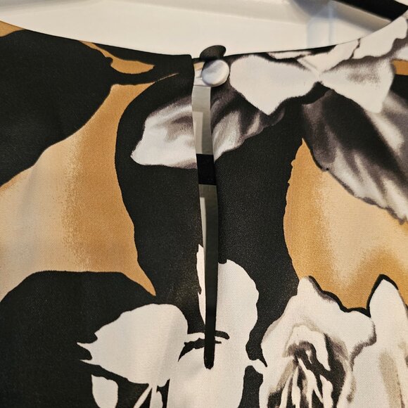 White House Black Market Sleeveless Blouse NWT Size 12 - Picture 8 of 8